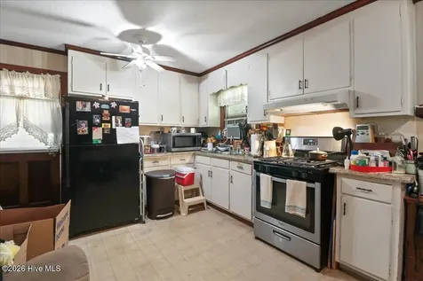 9781 Red Oak Road Whitakers NC 27891
