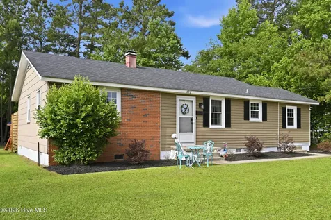 402 Clyde Drive Jacksonville NC 28540