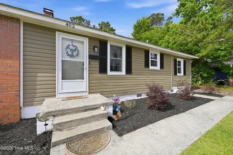 402 Clyde Drive Jacksonville NC 28540