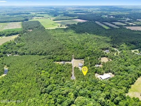 129 Dodge Lane Wallace NC 28466
