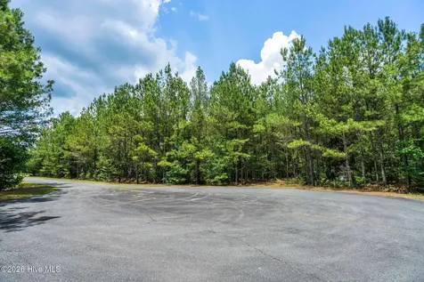 129 Dodge Lane Wallace NC 28466