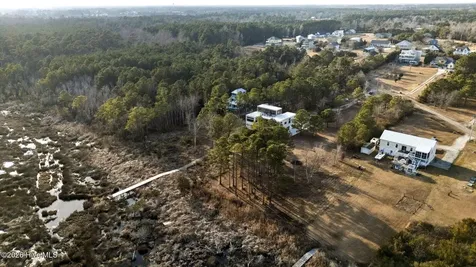 135 Heron Cove Road Hampstead NC 28443