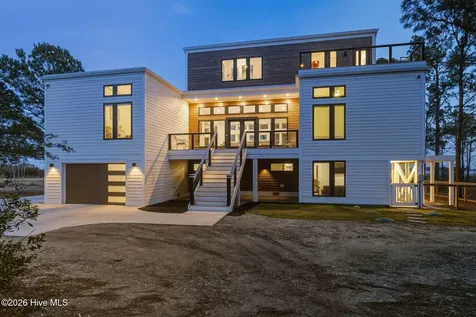 135 Heron Cove Road Hampstead NC 28443