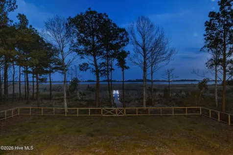 135 Heron Cove Road Hampstead NC 28443