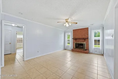913 Colony Drive New Bern NC 28562