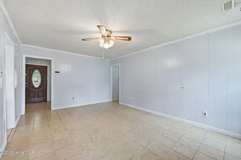913 Colony Drive New Bern NC 28562