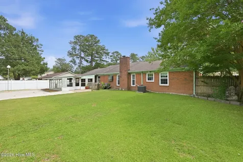 913 Colony Drive New Bern NC 28562