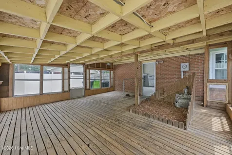 913 Colony Drive New Bern NC 28562
