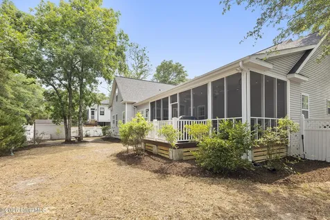 102 SW 22nd Street Oak Island NC 28465