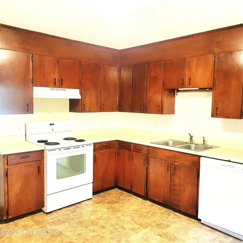 607 Longleaf Road Aberdeen NC 28315