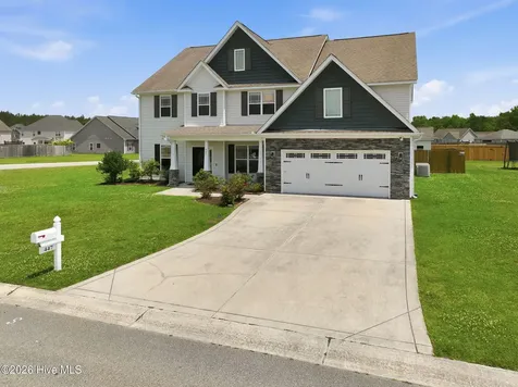 447 Oldtowne Street Jacksonville NC 28546