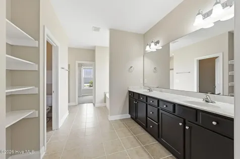 447 Oldtowne Street Jacksonville NC 28546