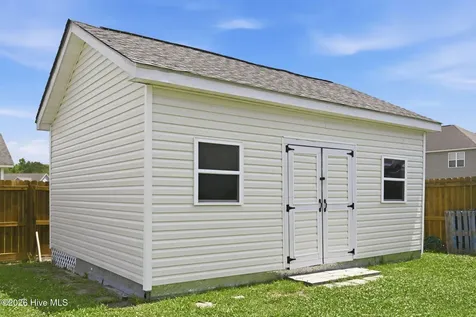 447 Oldtowne Street Jacksonville NC 28546