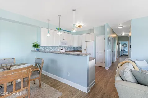 203 Ocean Boulevard Atlantic Beach NC 28512