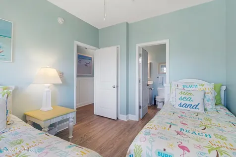 203 Ocean Boulevard Atlantic Beach NC 28512