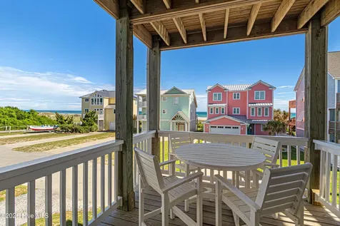 203 Ocean Boulevard Atlantic Beach NC 28512
