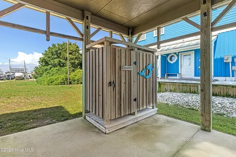 203 Ocean Boulevard Atlantic Beach NC 28512