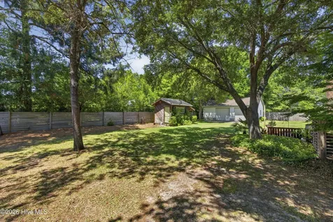 622 Long Leaf Acres Drive Wilmington NC 28405