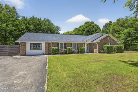 622 Long Leaf Acres Drive Wilmington NC 28405