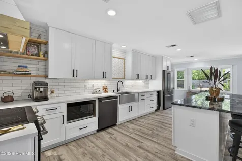 622 Long Leaf Acres Drive Wilmington NC 28405