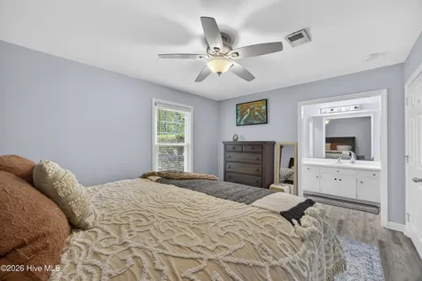 622 Long Leaf Acres Drive Wilmington NC 28405