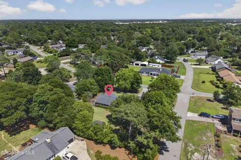622 Long Leaf Acres Drive Wilmington NC 28405