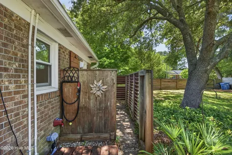 622 Long Leaf Acres Drive Wilmington NC 28405