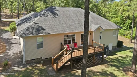 16 Ridge Road Jackson Springs NC 27281