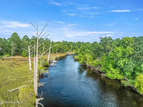 983 Ashburton Road SE Bolivia NC 28422
