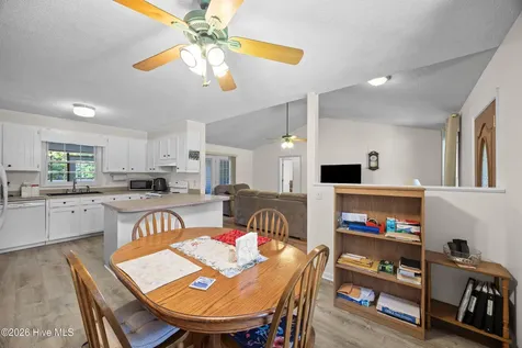 105 Lunington Mill Circle Burgaw NC 28425