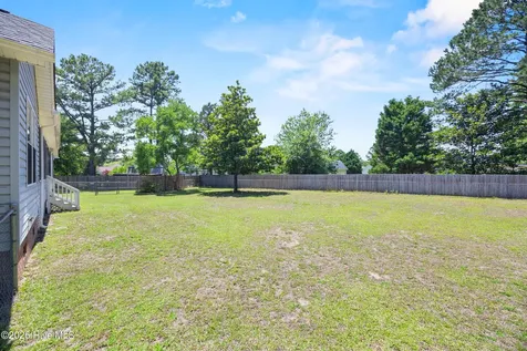 105 Lunington Mill Circle Burgaw NC 28425