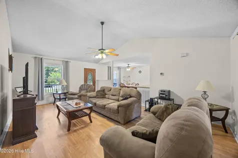 105 Lunington Mill Circle Burgaw NC 28425