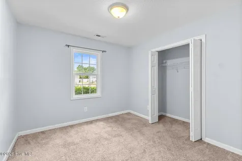 135 Daphne Drive Hubert NC 28539