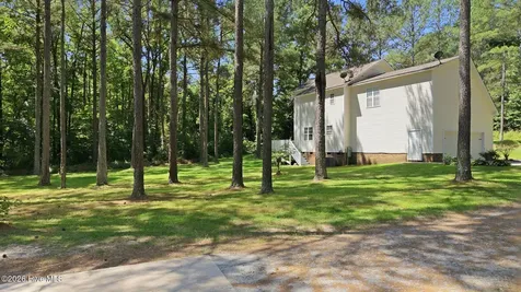 230 King Road Selma NC 27576