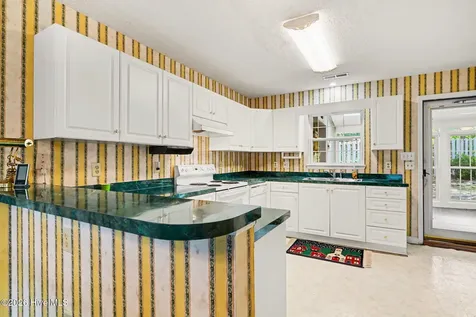1460 Baldwin Court Little River SC 29566