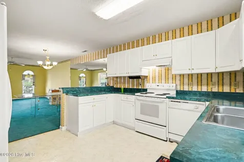 1460 Baldwin Court Little River SC 29566