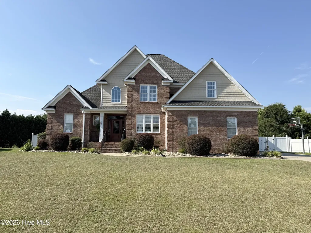 181 Blackwater Drive Winterville NC 28590