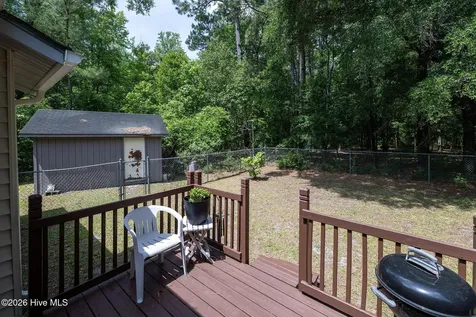 2013 Ridge Road New Bern NC 28560