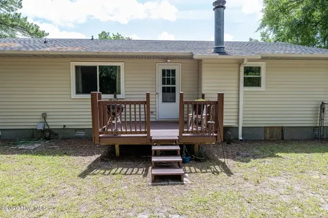 2013 Ridge Road New Bern NC 28560