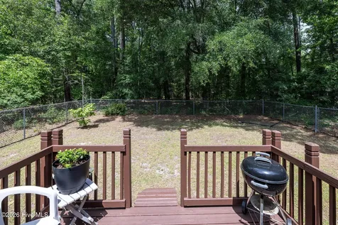 2013 Ridge Road New Bern NC 28560
