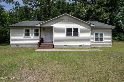 2013 Ridge Road New Bern NC 28560