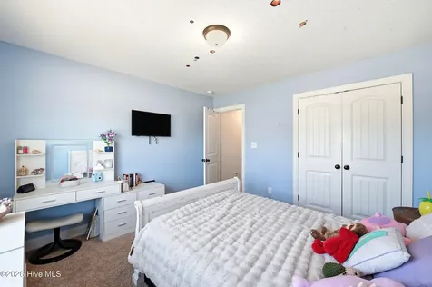 534 Saratoga Road Sneads Ferry NC 28460