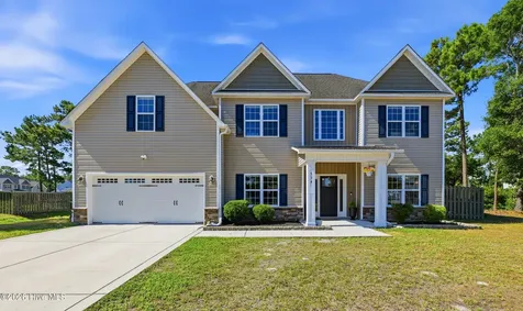 534 Saratoga Road Sneads Ferry NC 28460
