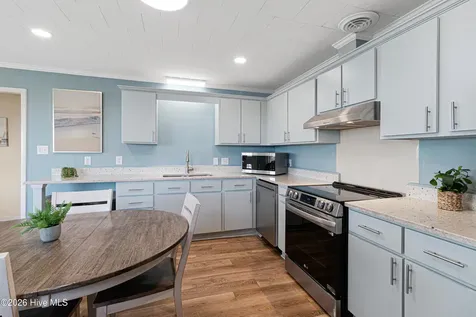 901 Ocean Drive Emerald Isle NC 28594