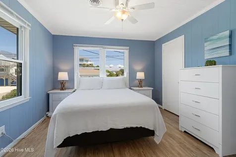 901 Ocean Drive Emerald Isle NC 28594