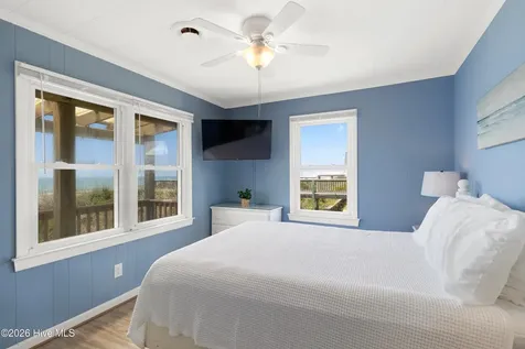 901 Ocean Drive Emerald Isle NC 28594