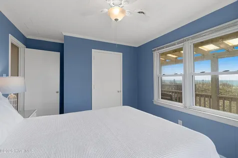901 Ocean Drive Emerald Isle NC 28594