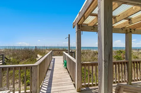 901 Ocean Drive Emerald Isle NC 28594