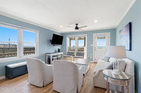 901 Ocean Drive Emerald Isle NC 28594