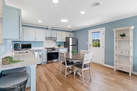 901 Ocean Drive Emerald Isle NC 28594